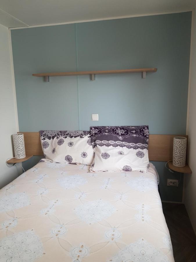 Mobil Home Maxi Confort Sur La Cote D'Azur Фрежус Екстер'єр фото
